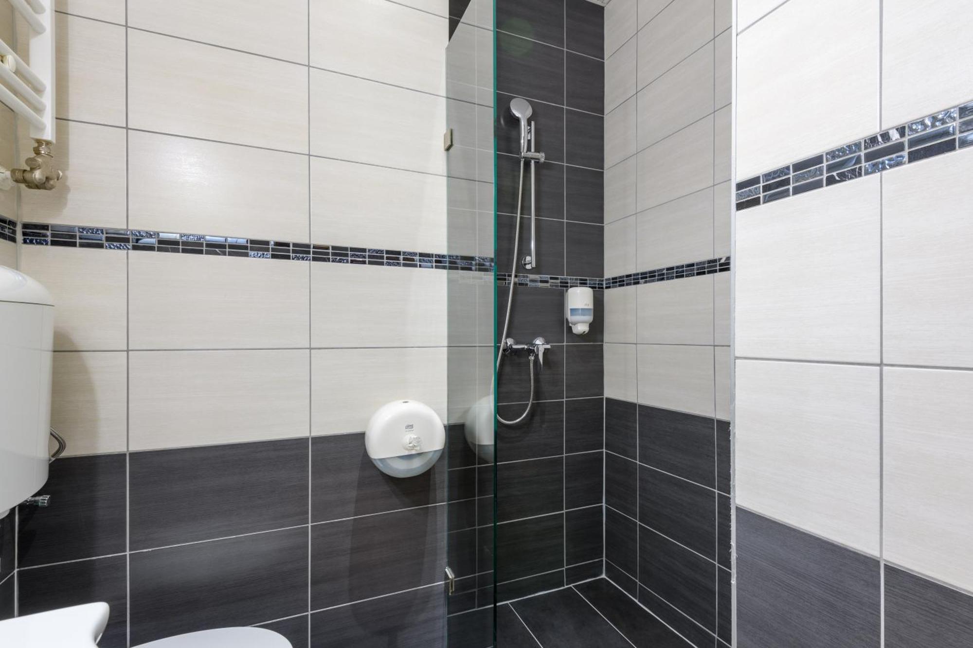 Budapest Holidays Apartments Экстерьер фото